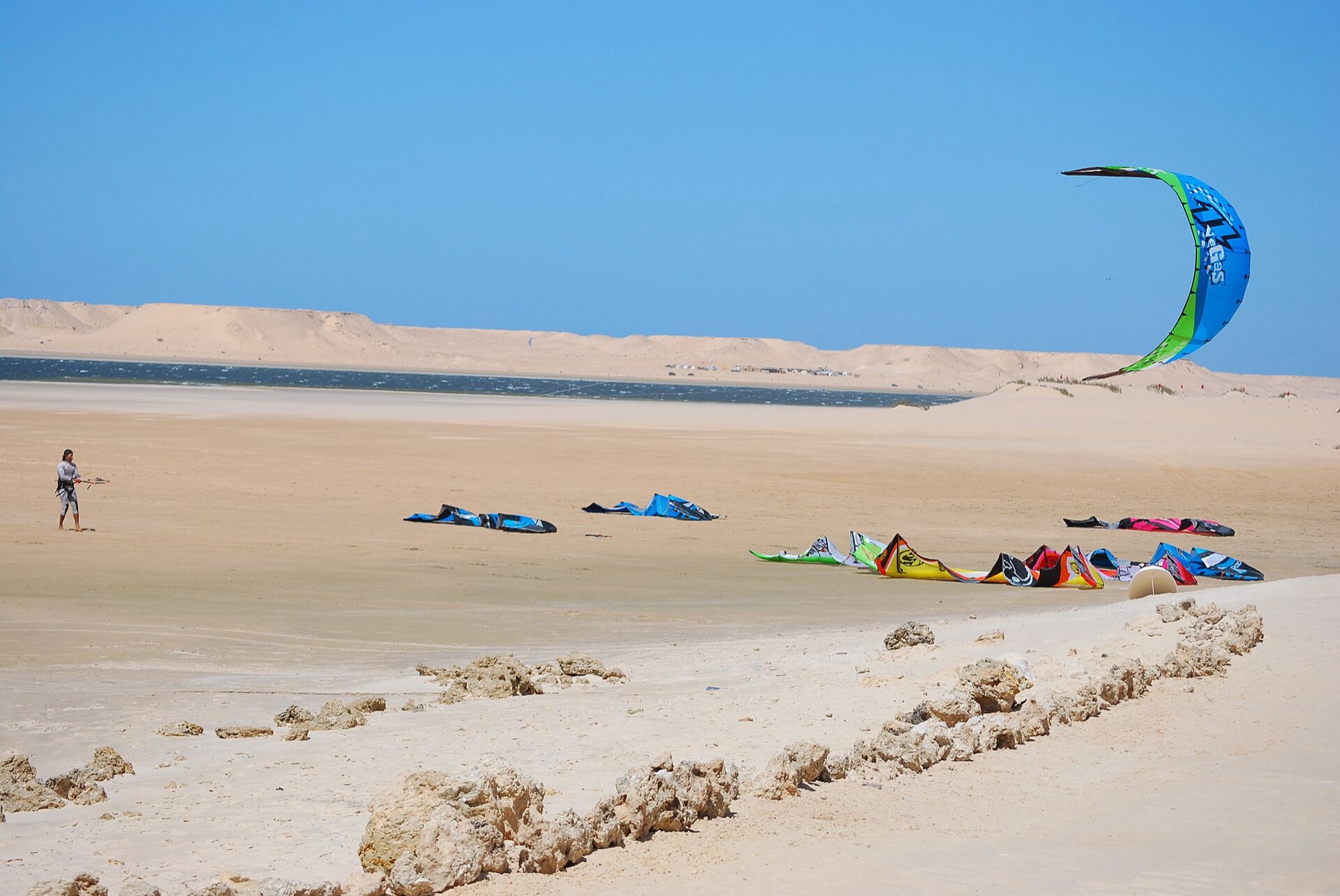 Dakhla Lagoon field view 3